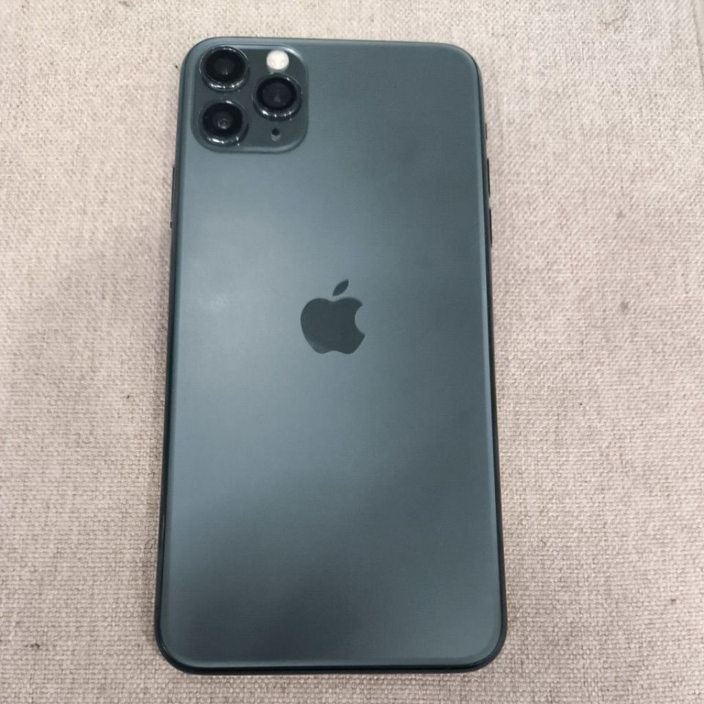 Handphone second Iphone 11 pro max 64GB original