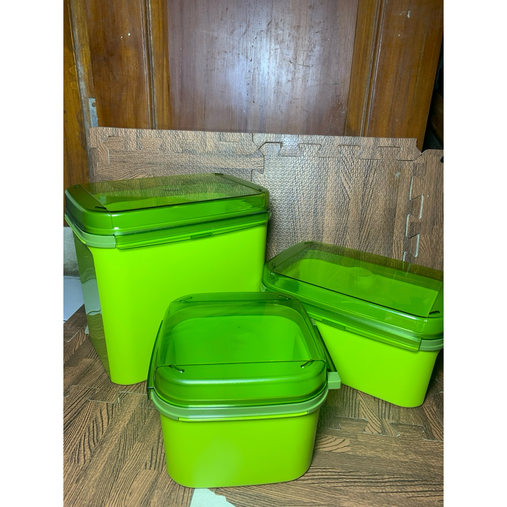 Tupperware Signature Rectangular Multi Keeper