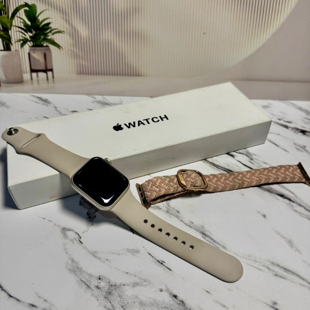 (second) Apple watch SE gen 2