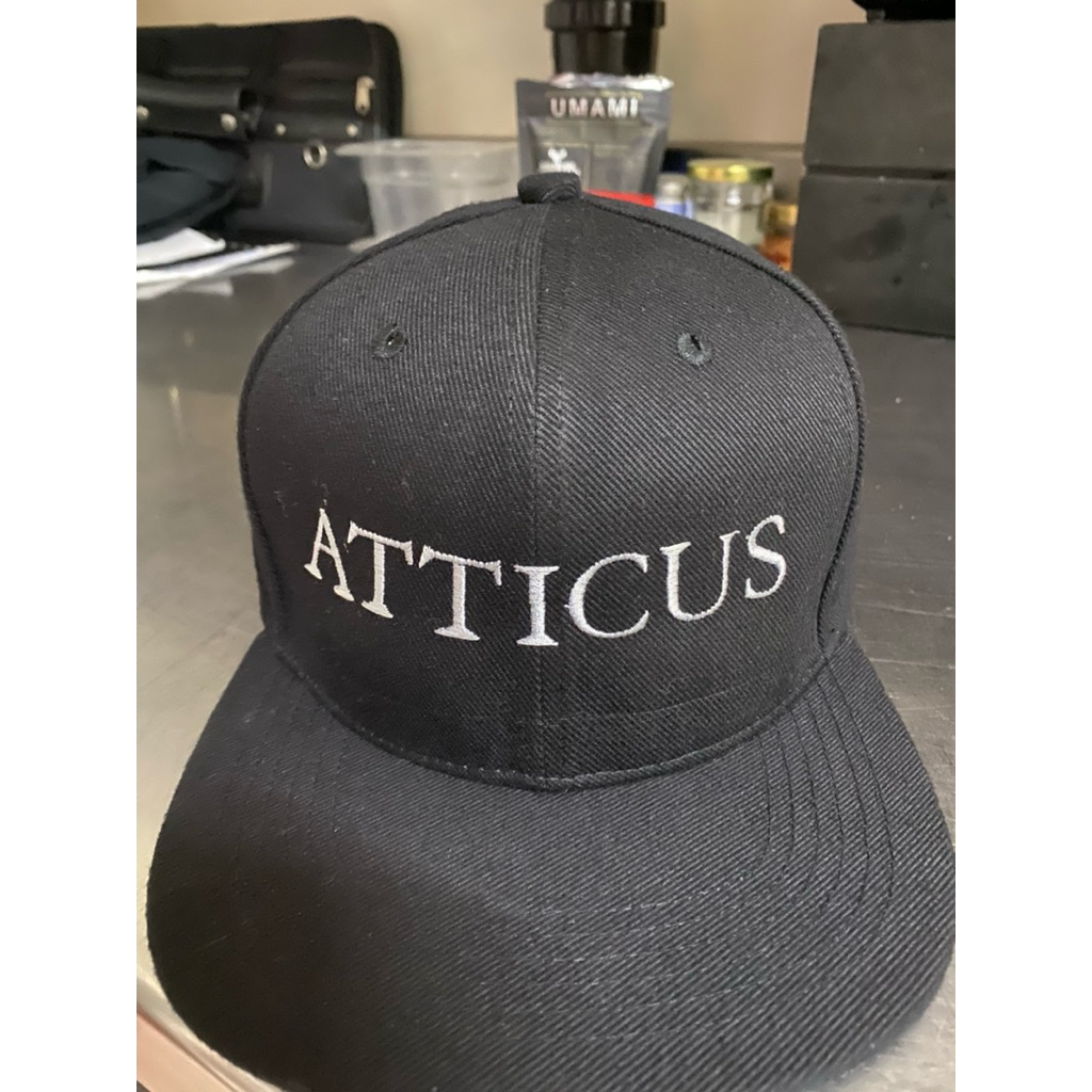 Topi atticus