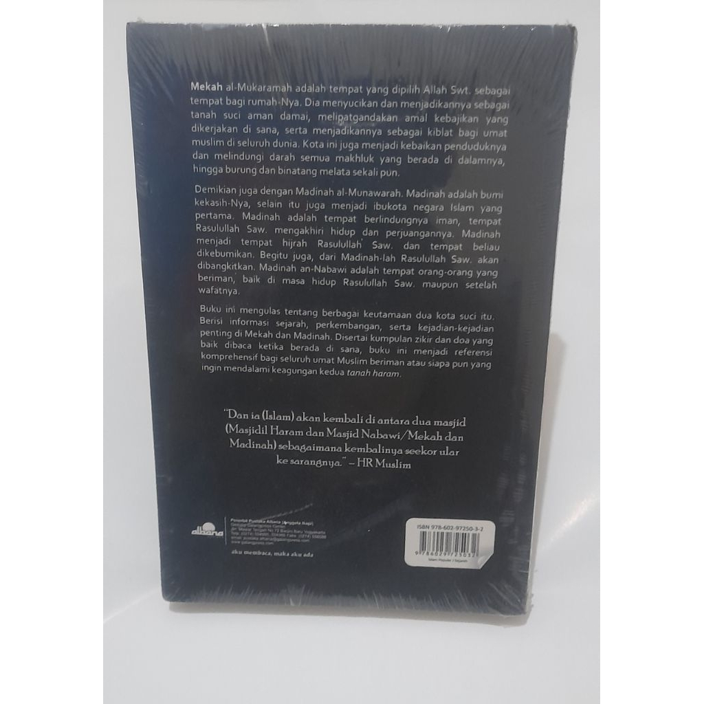 Buku Mukjizat Mekah & Madinah
