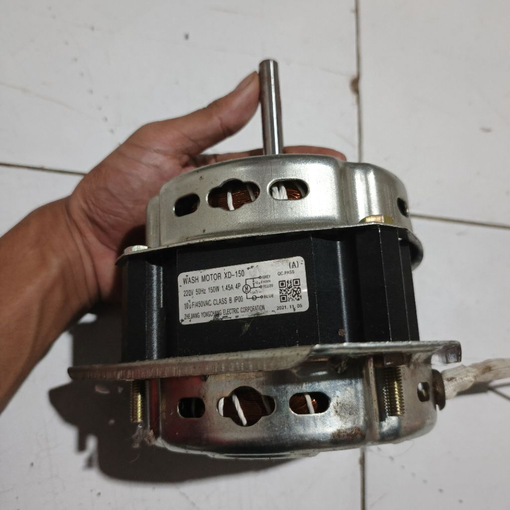 Dinamo MOTOR MESIN CUCI / WASH MOTOR XD-150 BEKAS