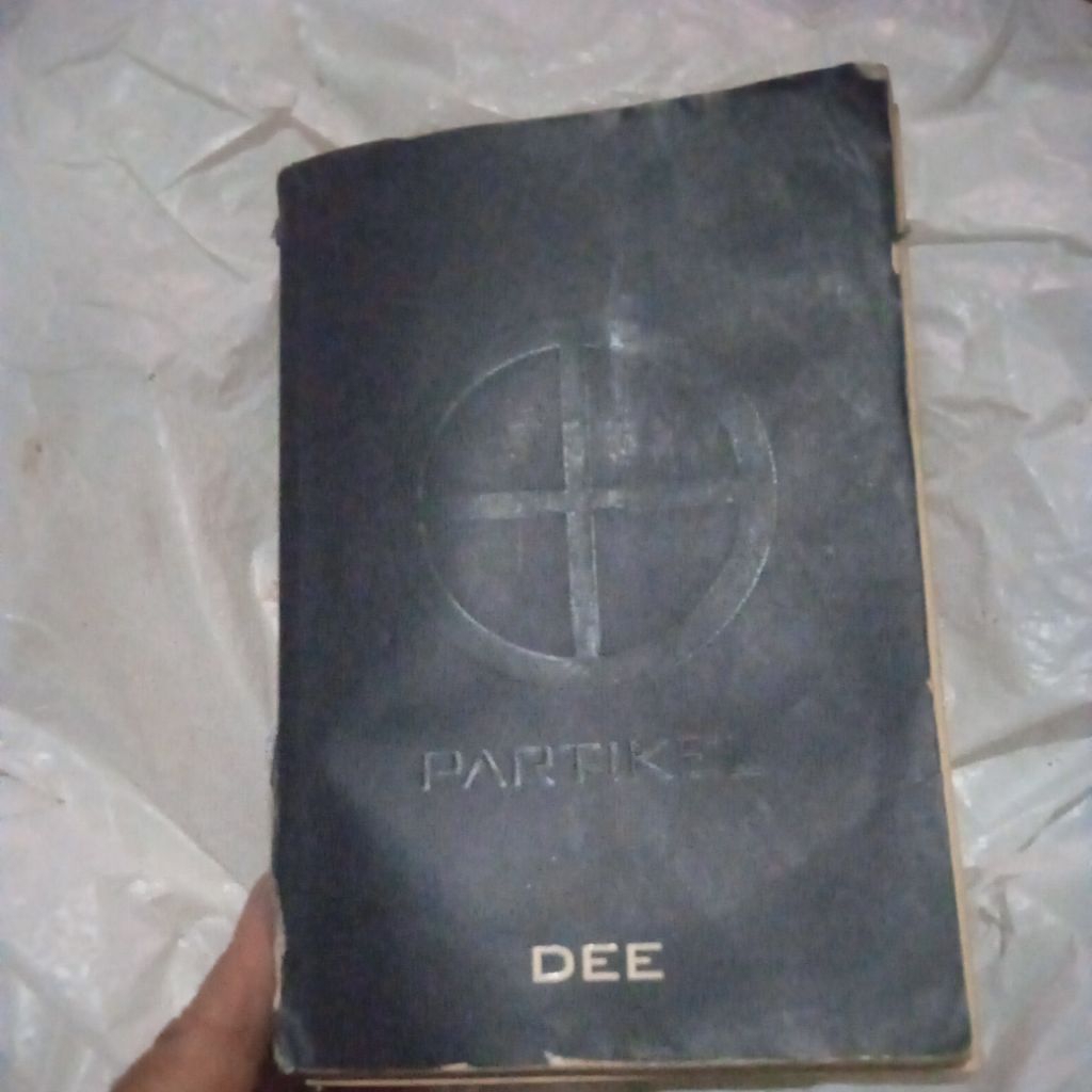 buku DEE, Supernova Partikel, buku original jadul