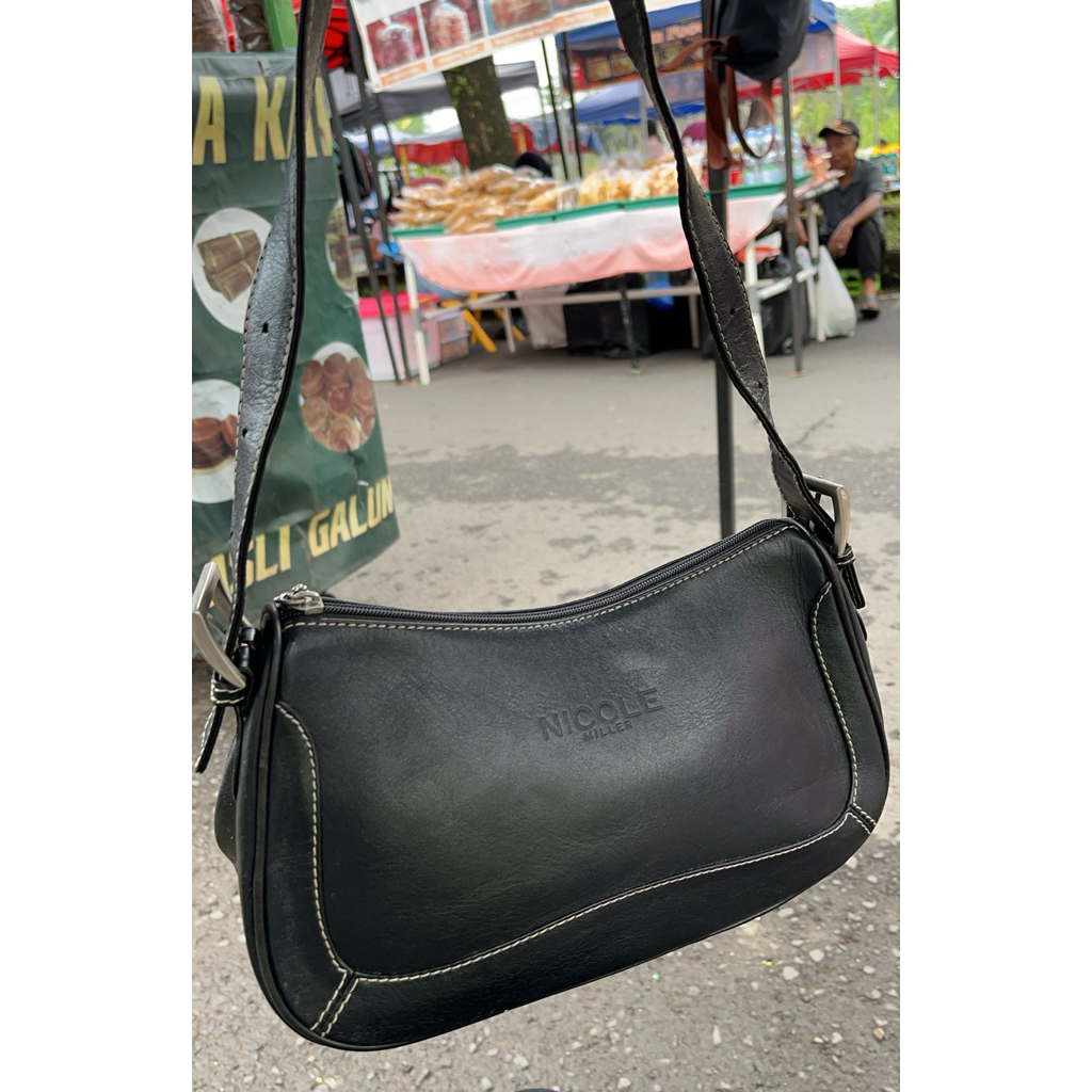 shoulder bag nicole miller
