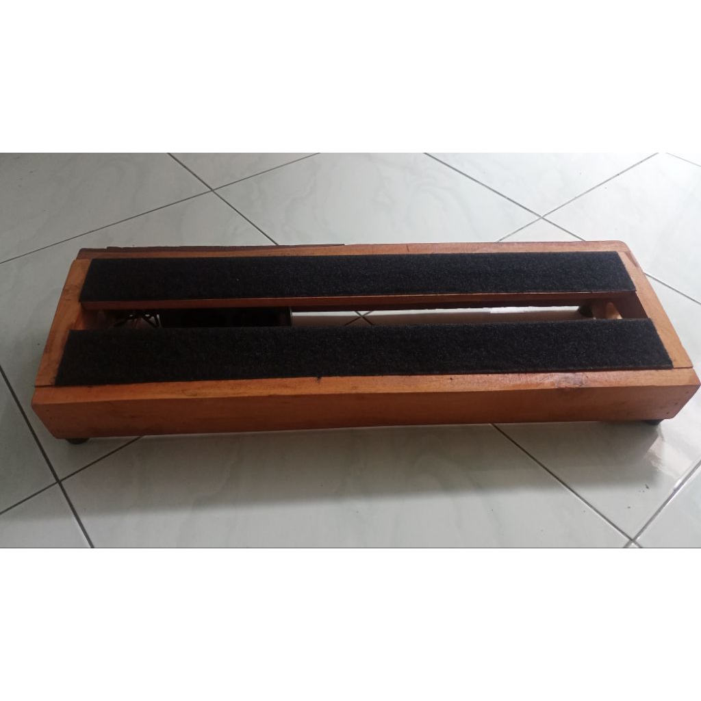 PEDALBOARD KAYU FULL WIRING MINIMALIS