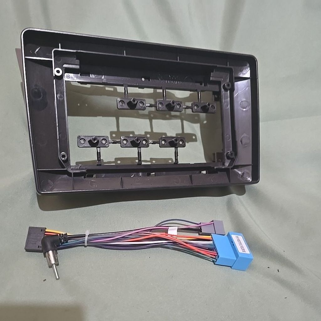 frame head unit android 10inch pnp suzuki ertiga old 2012 2013 2014 2015 2016 2017 include kabel