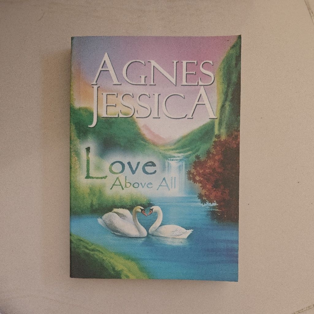 MAONG SHOP - NOVEL LOVE ABOVE  by Agnes Jessica