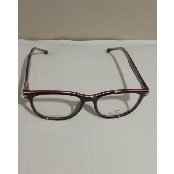 Preloved kacamata Carrera merah putih.