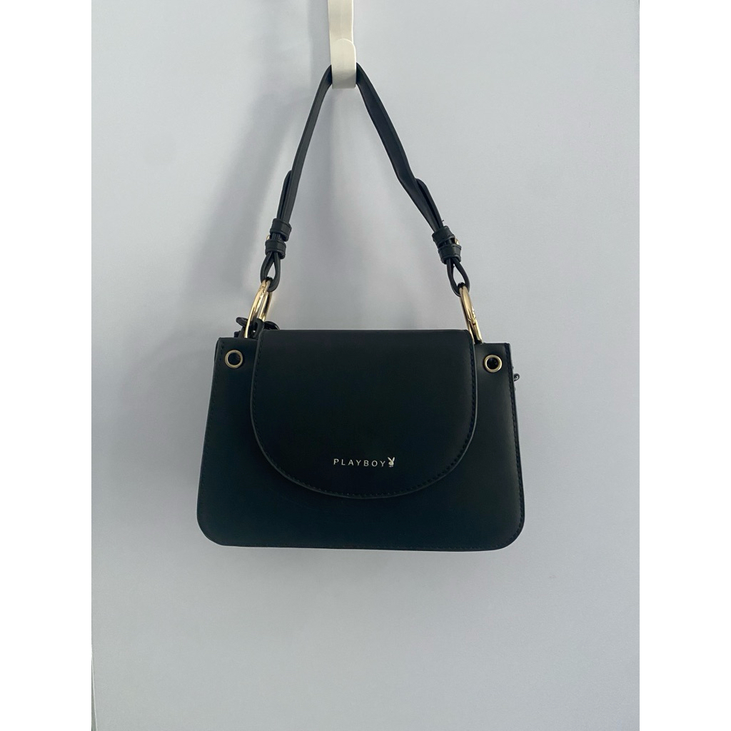 [PRELOVED] PLAYBOY Sling Bag | Tas Sling Bag