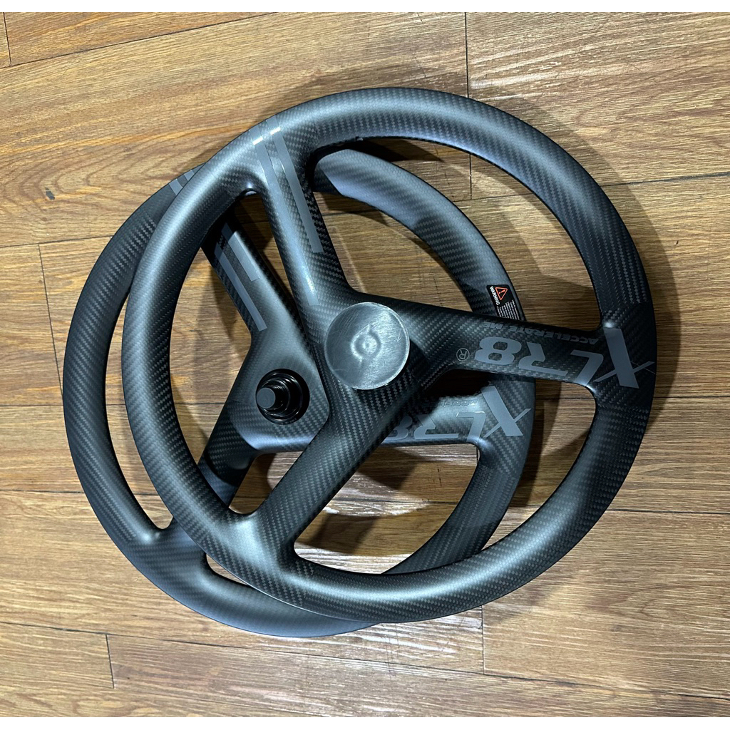 Wheelset Carbon 3 Spoke XLR8 Discbrake 22 Inchi