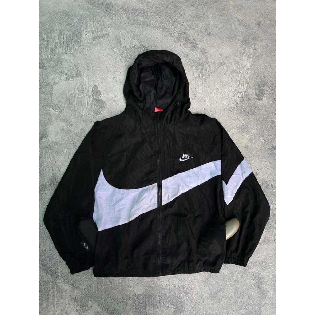 NIKE BIG SWOSH RUNNING JACKET