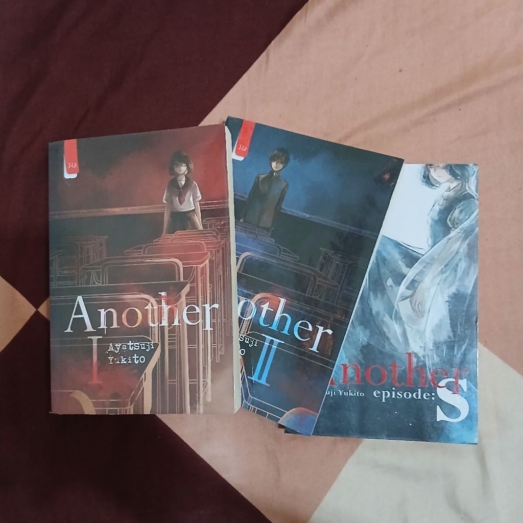 Novel Another 1, 2 dan S - Ayatsuji Yukito [PRELOVED]