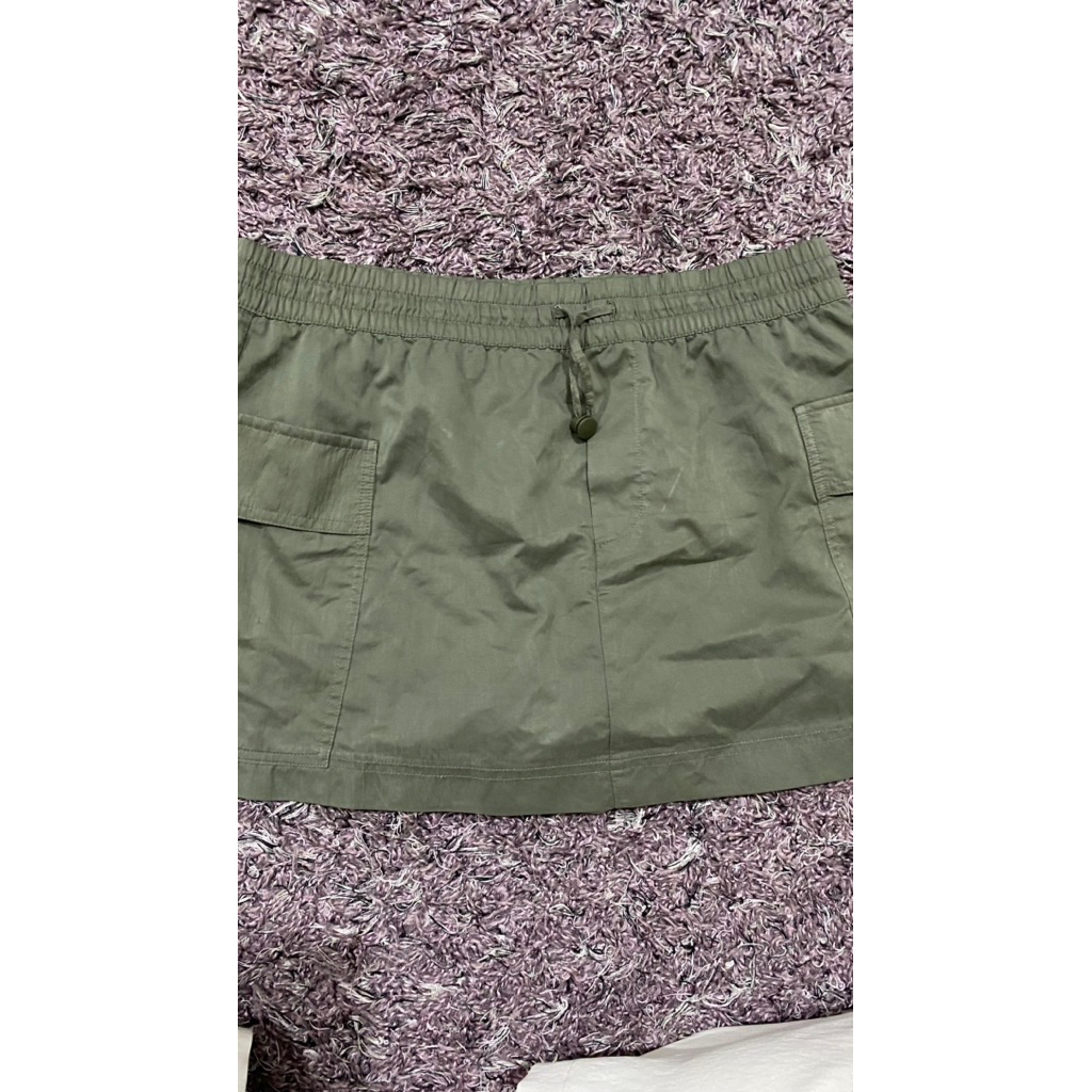 ZARA SHORT PANTS (PRELOVED)