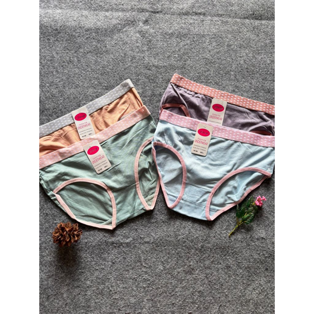 CD WANITA POLOS