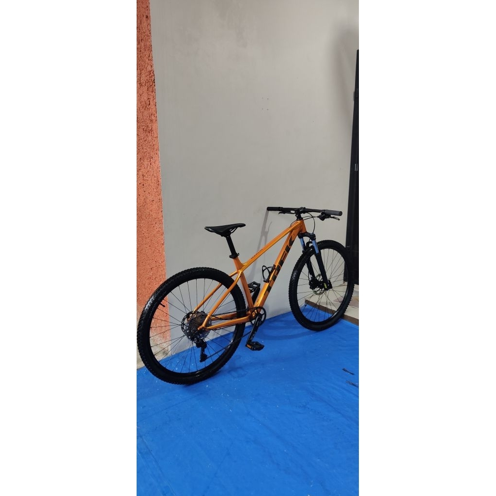 TREK MARLIN 6 L 29ER