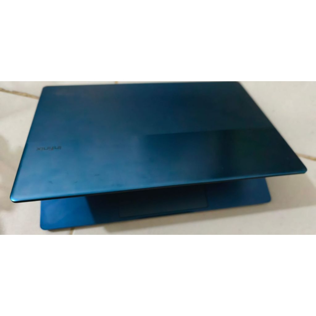 Laptop Infinix Inbox X2