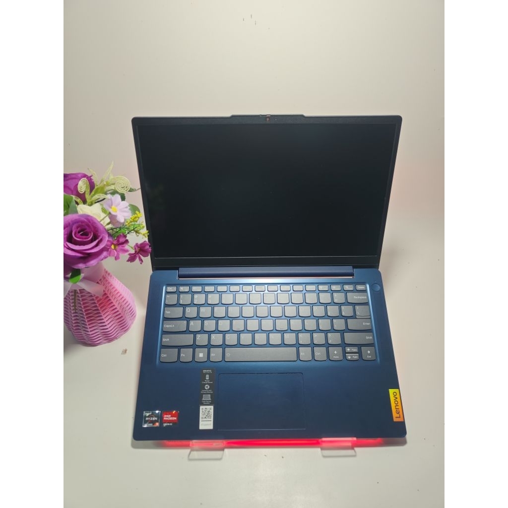 Lenovo Ideapad slim 3i