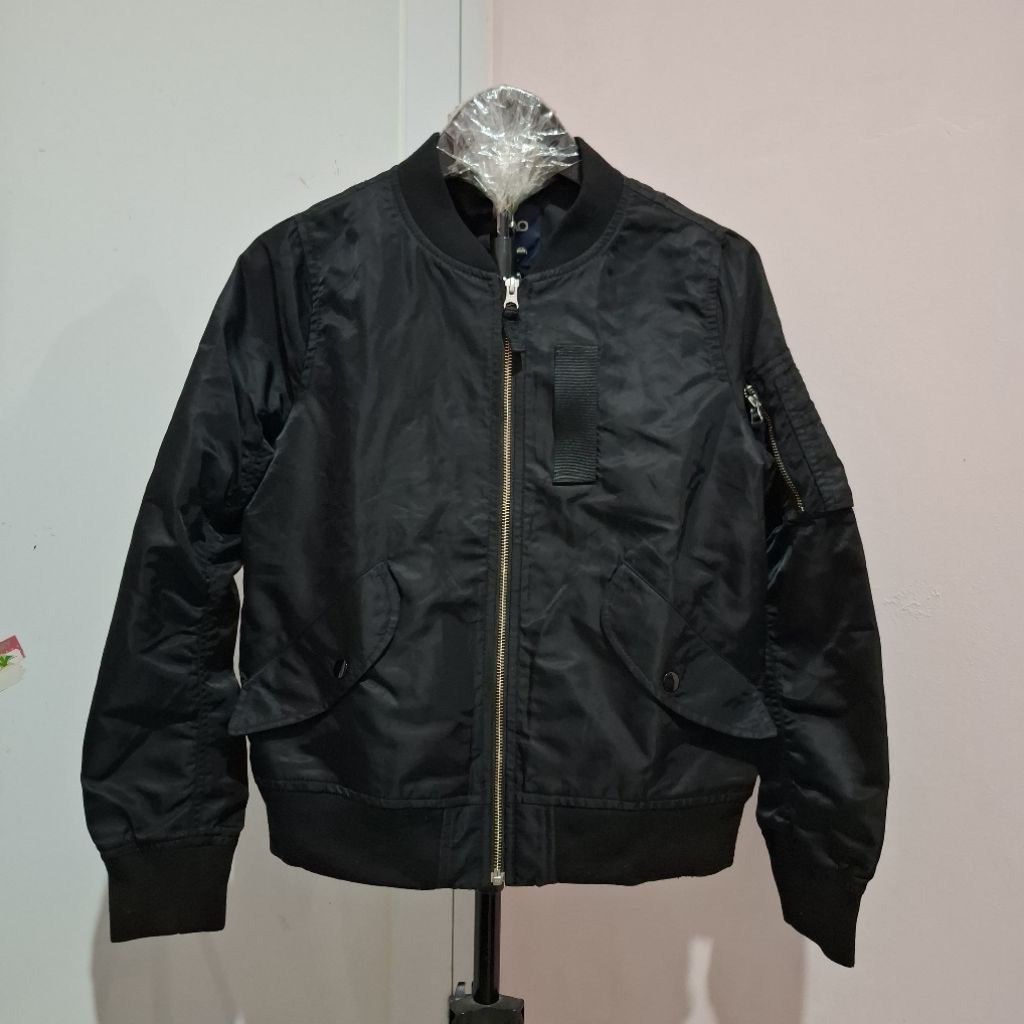 JAKET BOMBER SPAO SECOND