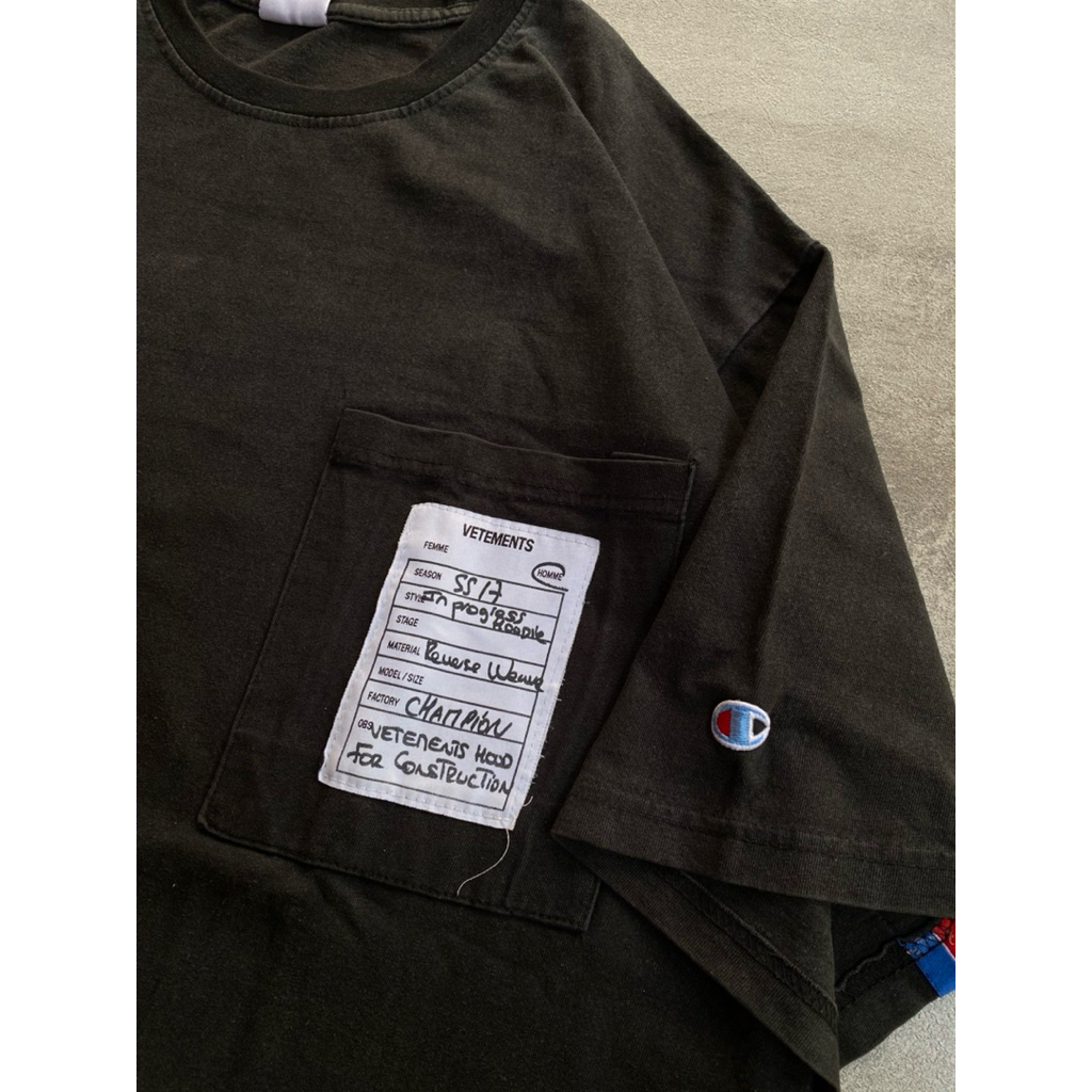 KAOS VETEMENTS X CHAMPION