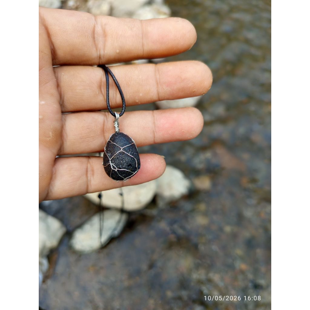 kalung etnik badar besi lereng muria
