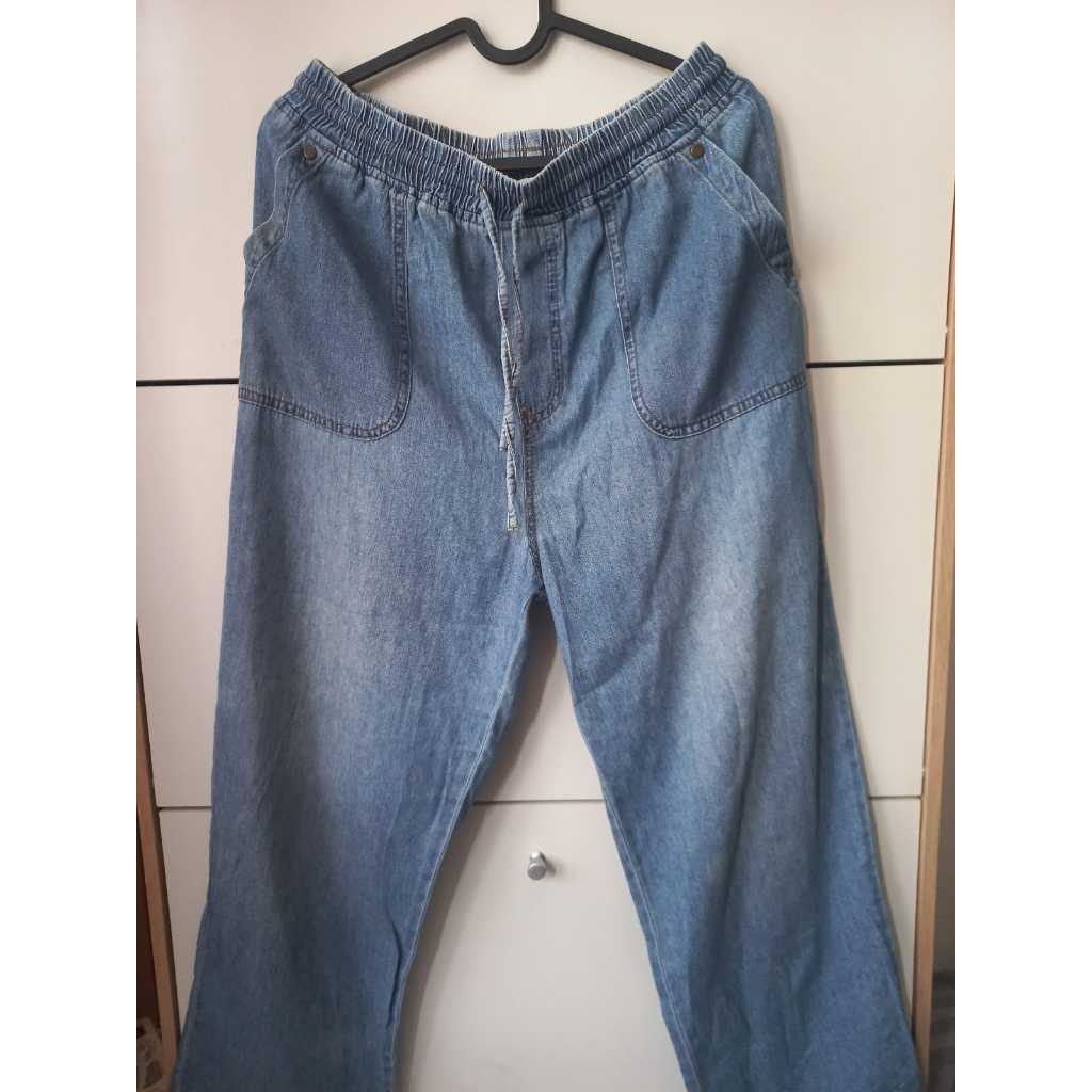 PRELOVED GEELA JEANS