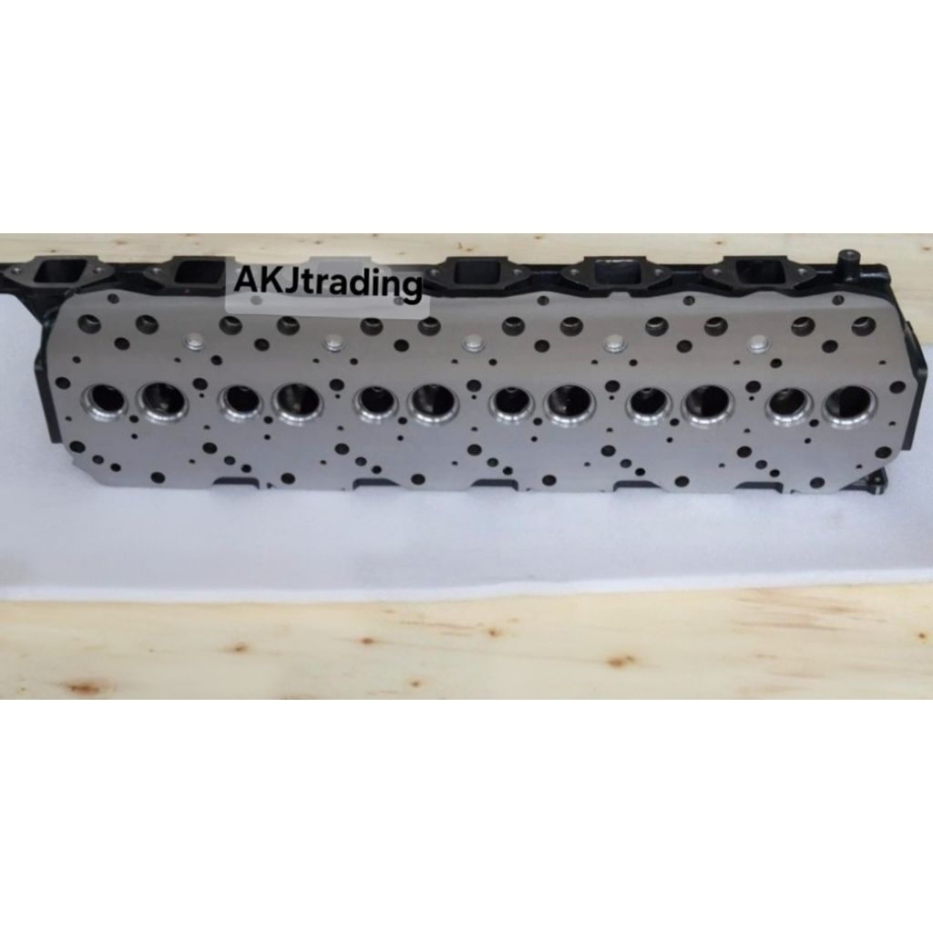 cylinder head 6d16T turbo ganjo genjo mitsubishi fuso 6d16T silinder kop head 6d16T deksel head mits