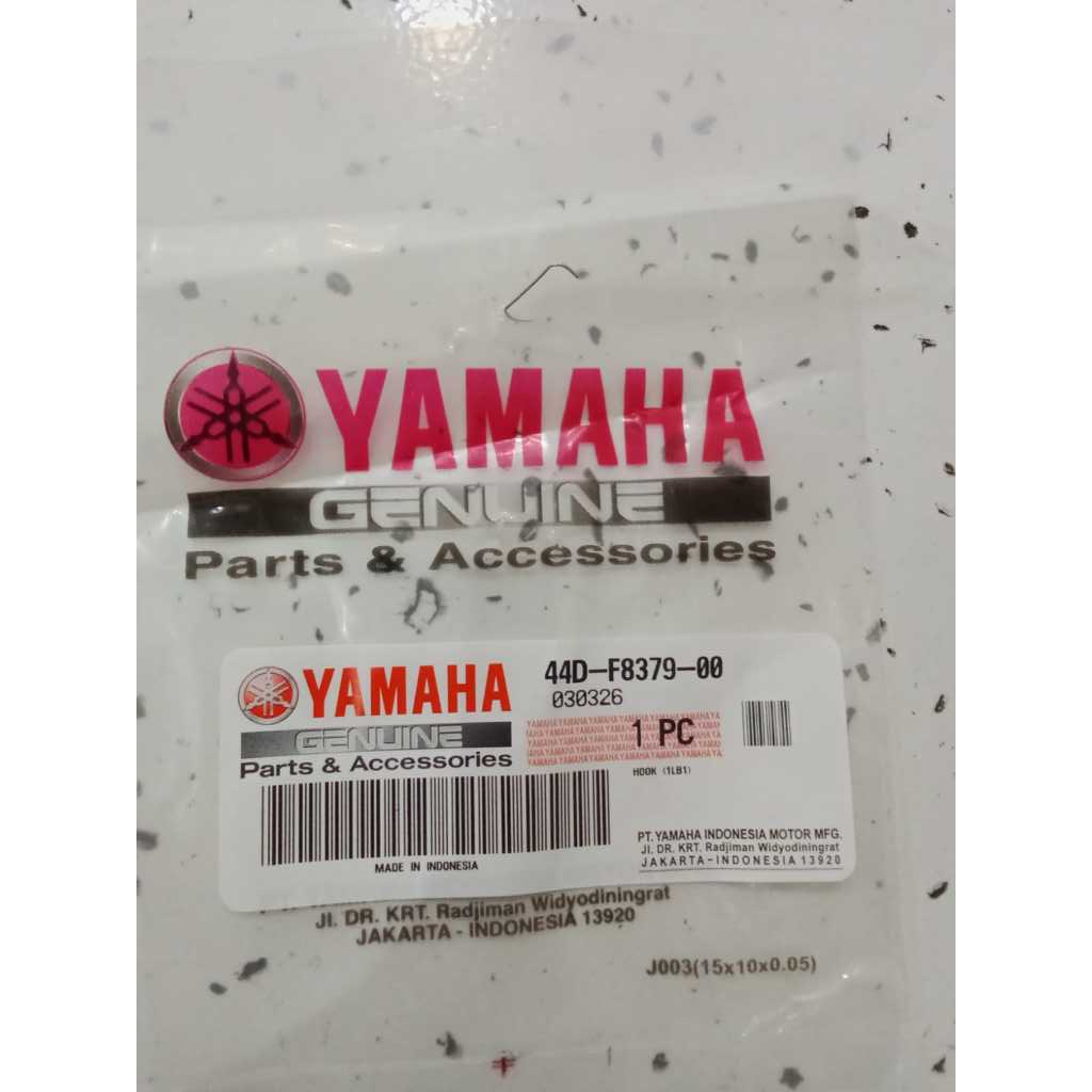 44D-F8379-00_Klip Clip Dudukan Dasi Visor Yamaha NMax 150