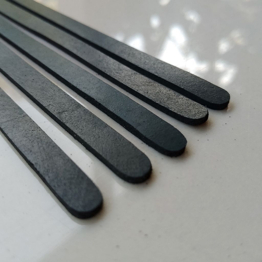 DIY Karet Kaki Laptop Dell Latitude 7300 | Rubber Feet Anti Slip | Dudukan Bawah | Harga Satuan | Un