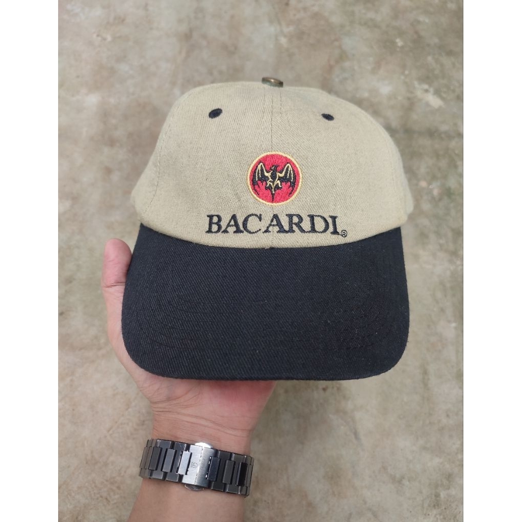 vintage bacardi beer cap