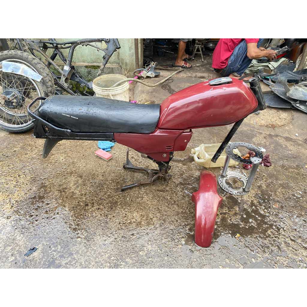 body set rangka gl pro tangki joss