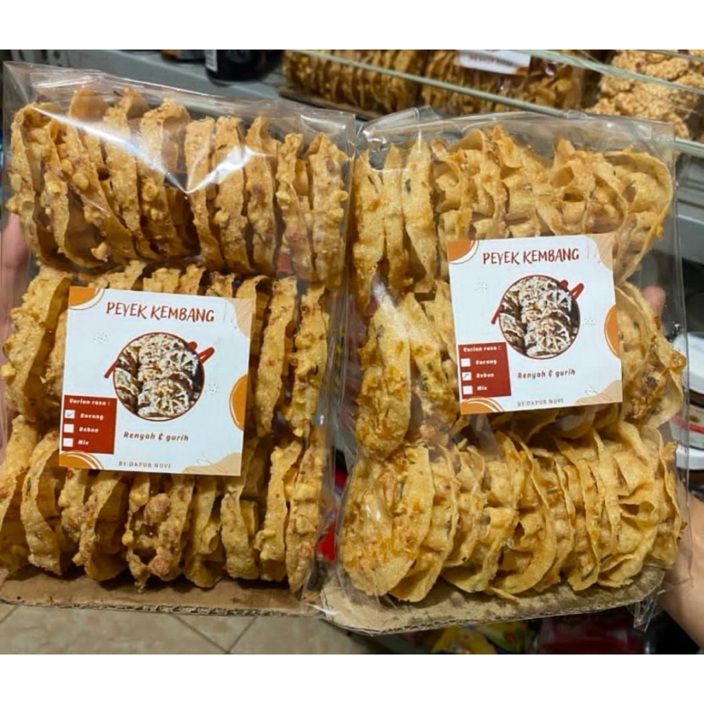 peyek kembang goyang