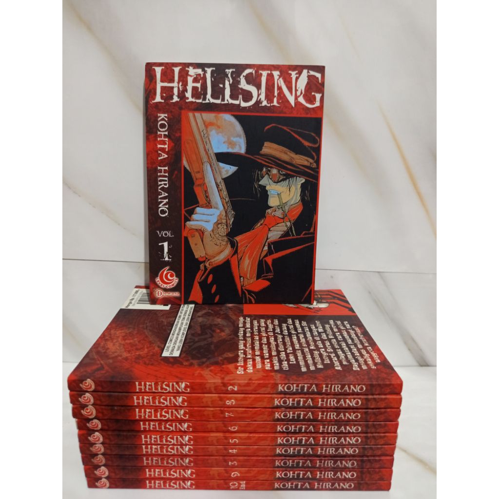 Komik Hellsing 1-10 Tamat Original - Kohta Hirano