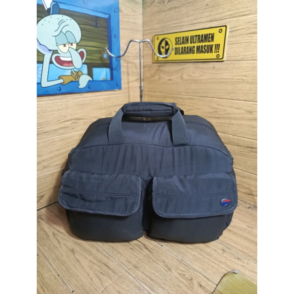 Tas duffle bag travel bag American Tourister second original