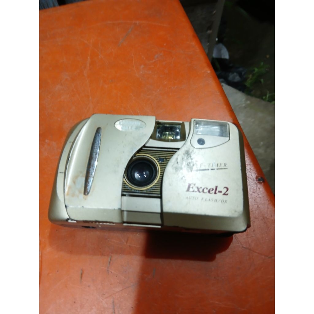 Kamera analog  canon mate excel2 55rb jadul antik vintage lawas kuno  display dianggap mati