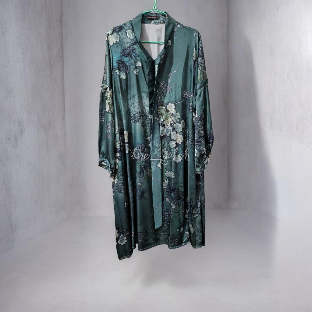 Preloved Bigissimo Baju Tunik Hijau Emerald Motif Jumbo Bigsize Murah