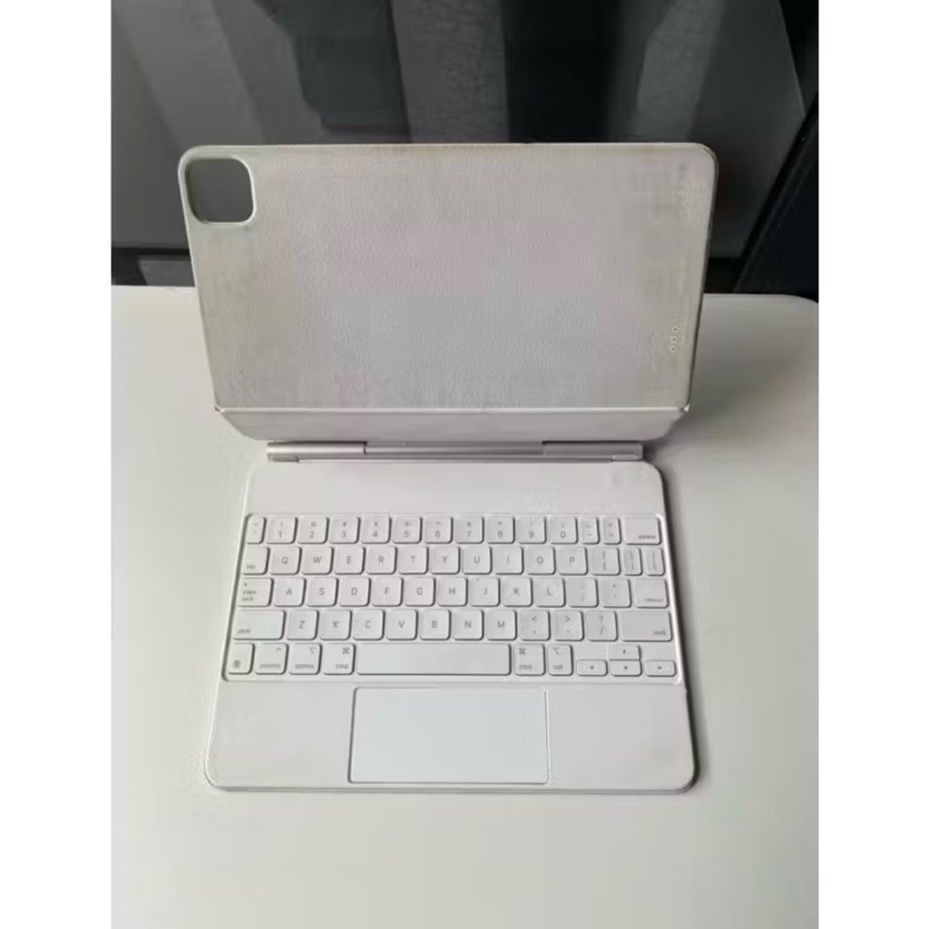 ORIGINAL SECOND MAGIC KEYBOARD APPLE FOR IPAD PRO 11 INCH