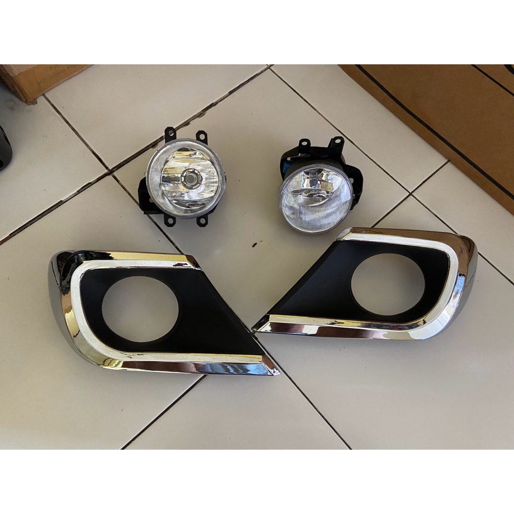 Foglamp Cover Foglamp Toyota Innova 2013-2015 Barong