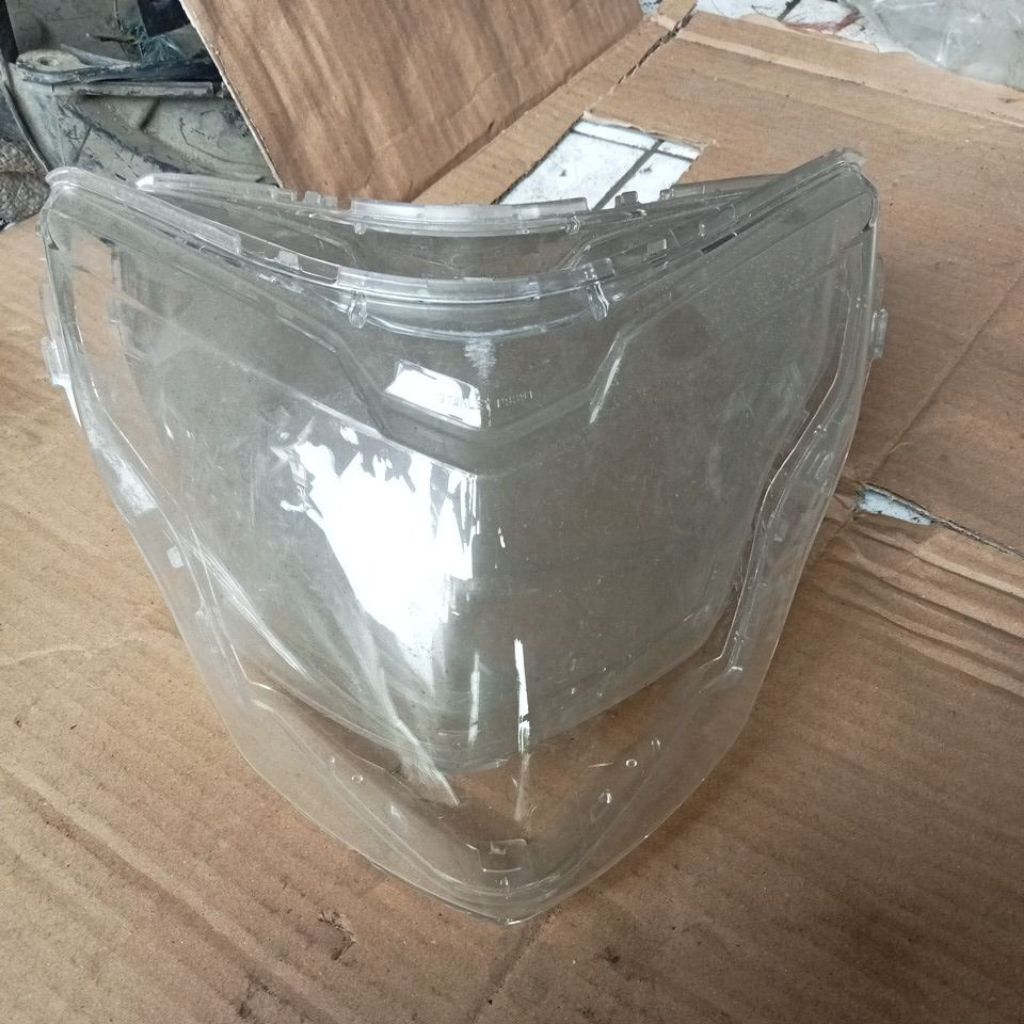 MIKA LAMPU DEPAN MX NEW 135 ORIGINAL