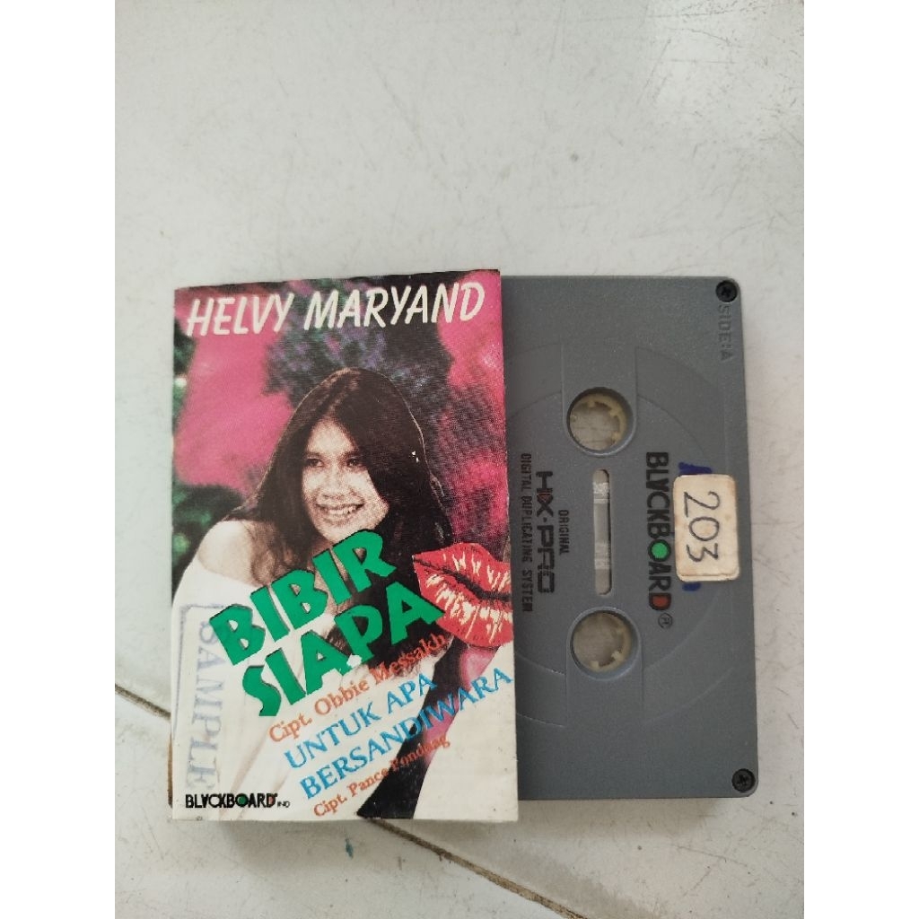 Kaset Helvy Maryand