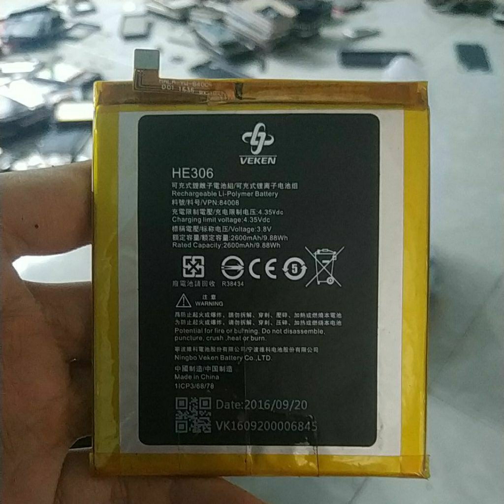BATERAI BEKAS HE306