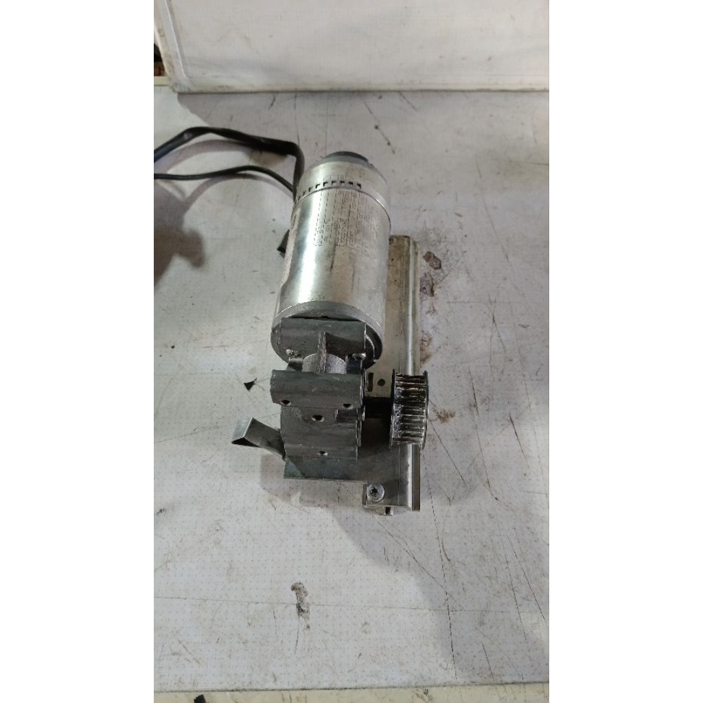 Dinamo gear head motor DC 24V rpm dinamo 3350