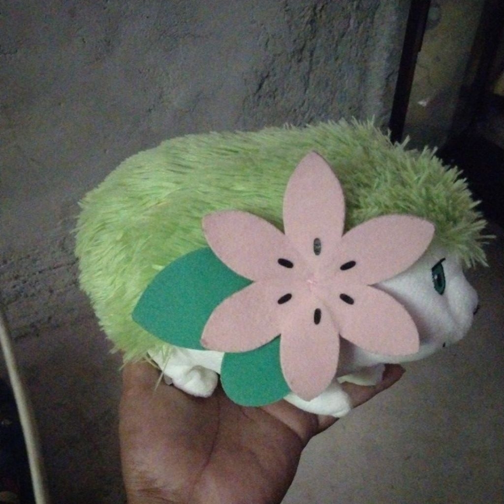 BONEKA POKEMON SHAYMIN brand TAKARA TOMY