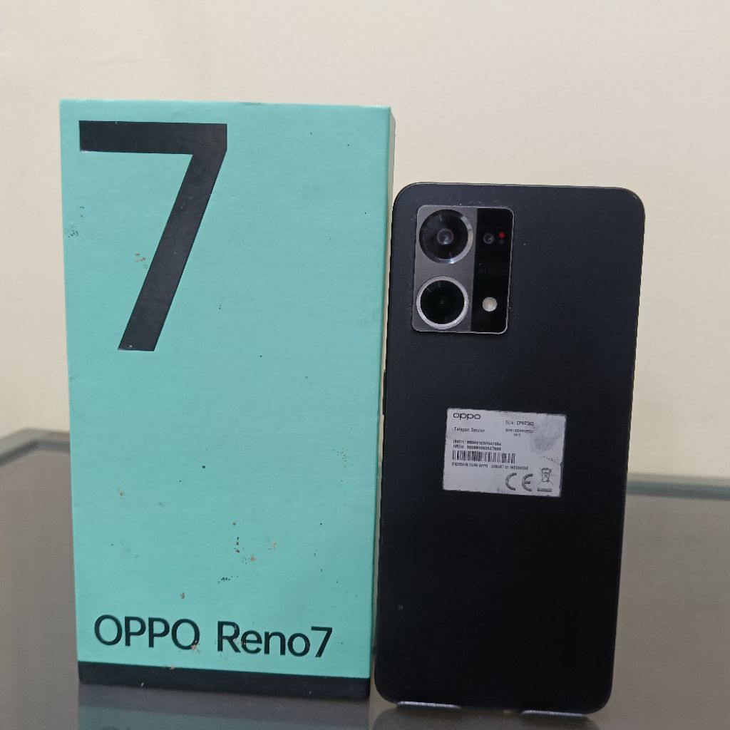 Handphone Oppo Reno 7 Ram 8 256GB