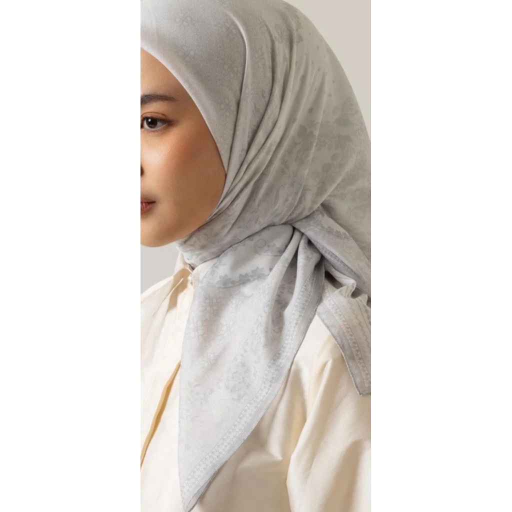 Promo Sale Hijab Ria Miranda Ruzi Scraft Light Grey