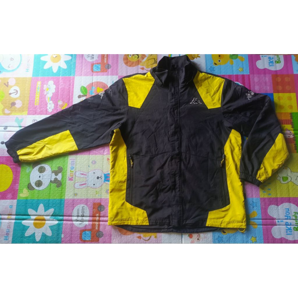 jaket wb kappa second