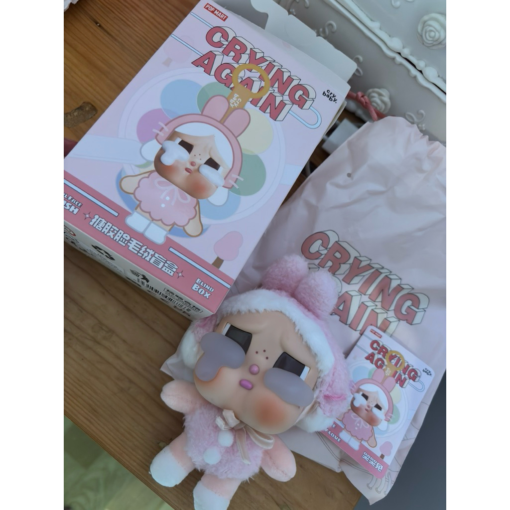 popmart crybaby