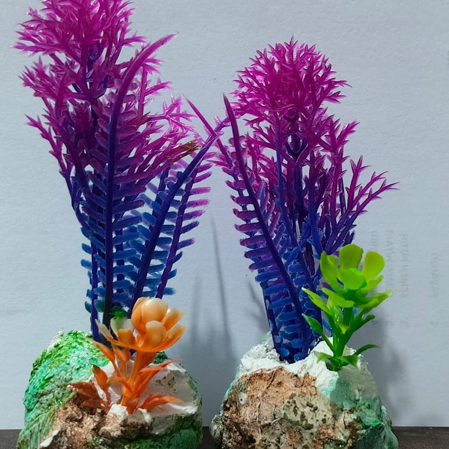 Hiasan akuarium Bunga kecil Ungu / cocok untuk akuarium kecil atau ikan cupang