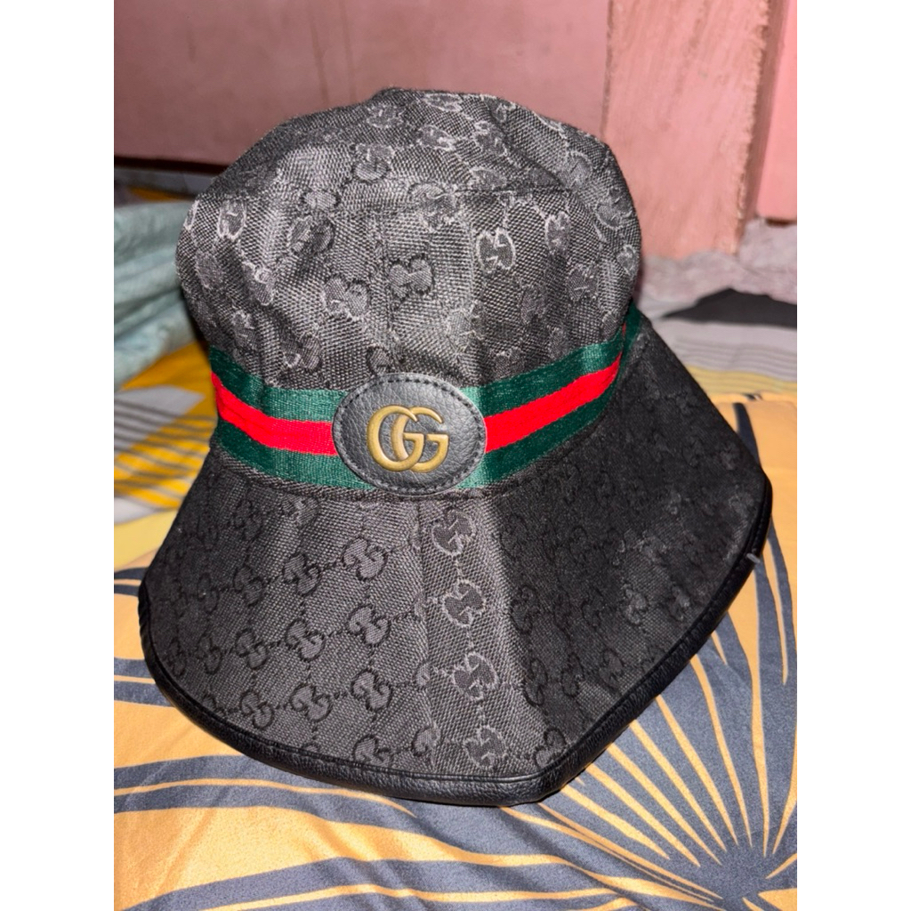 Topi Bucket Web Kanvas Gucci GG