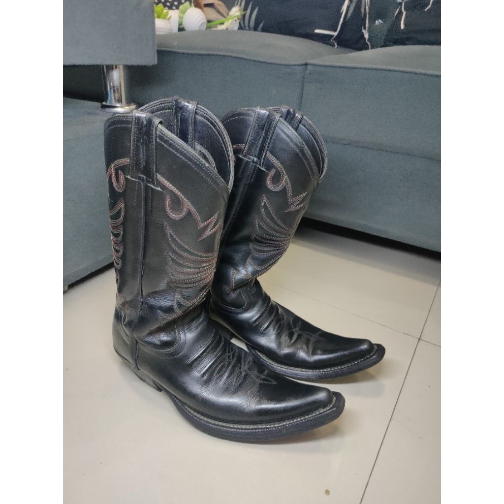 Cowboy boots/sepatu koboy