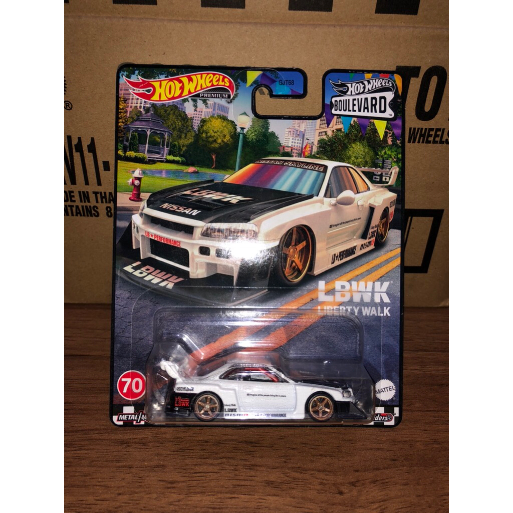 HOT WHEELS PREMIUM R34 BOULEVARD PUTIH